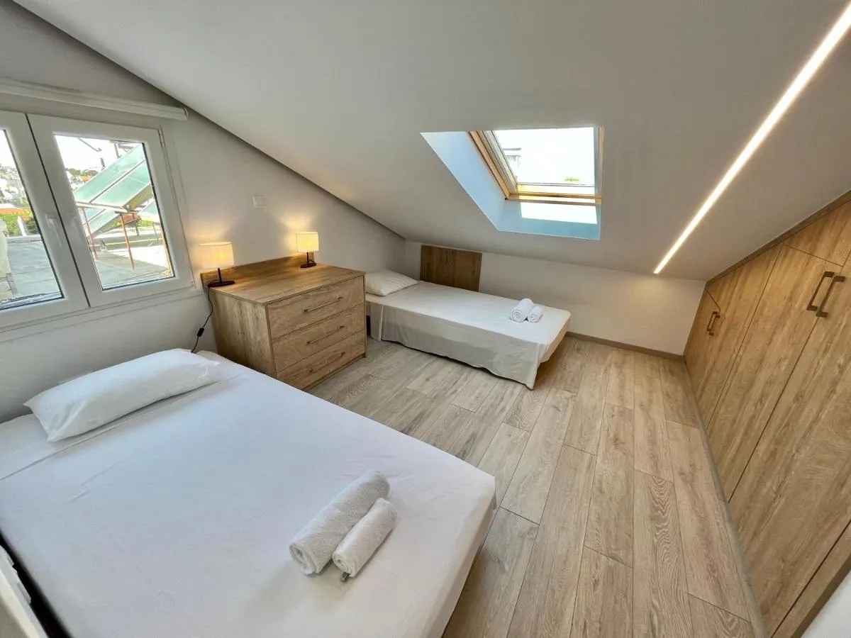 Image 5 of Trendy Loft Apartment