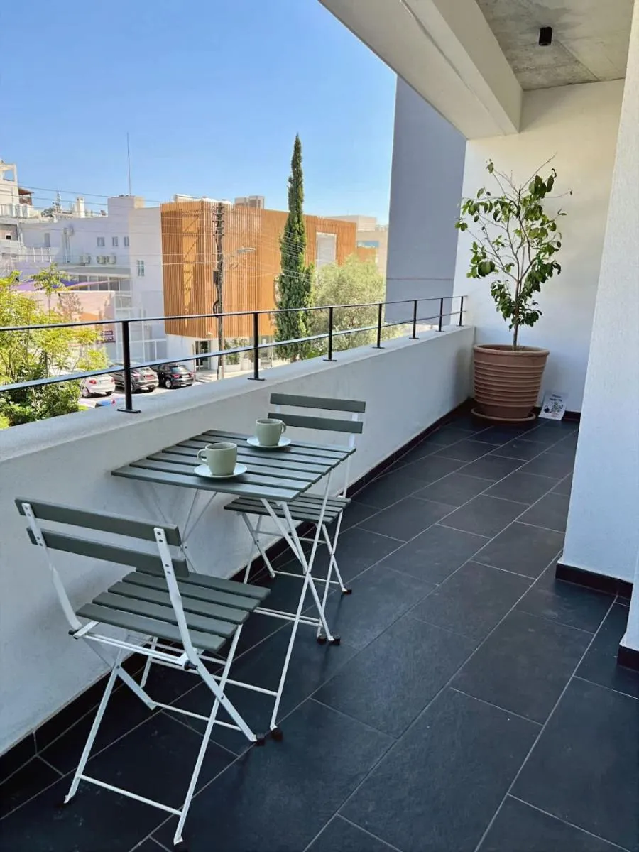 Image 2 of Urban Oasis Retreat