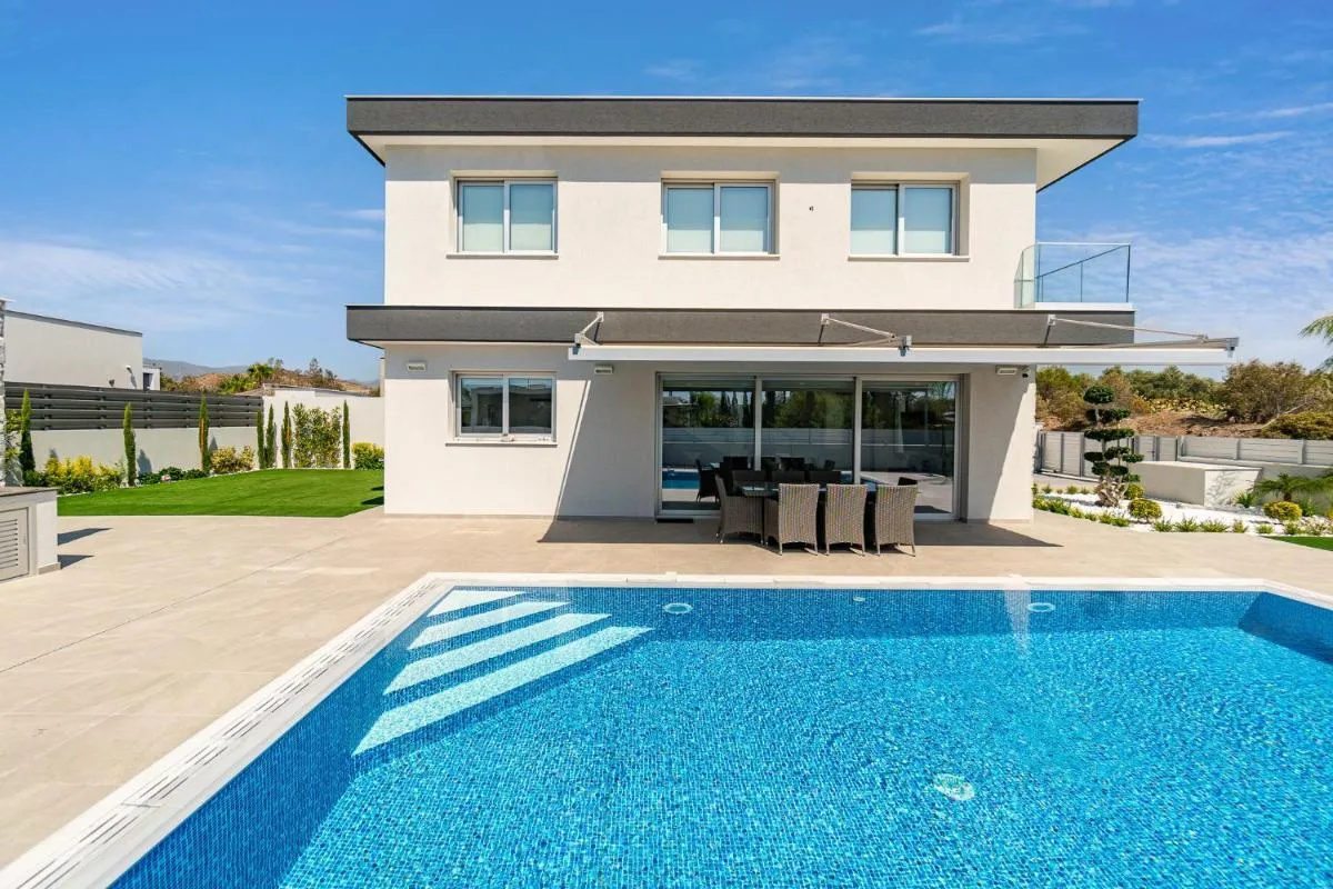 Image 4 of Villa Eleni by Ezoria Villas